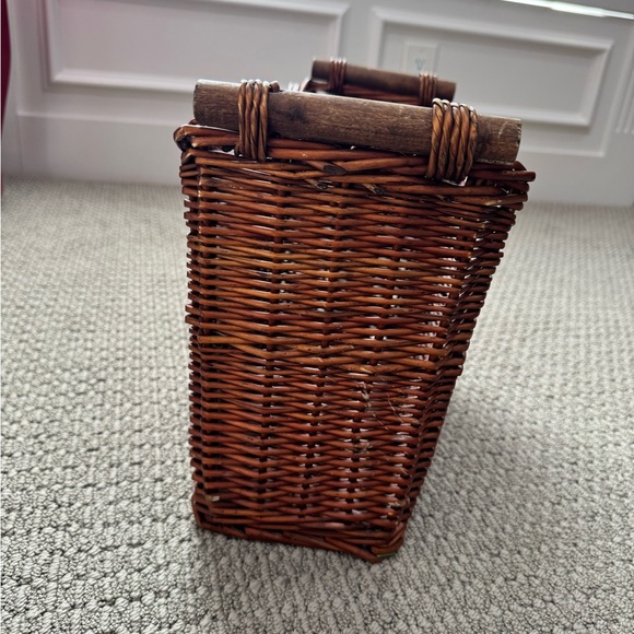 Rustic Brown Wicker Storage Basket - Picture 2 of 9